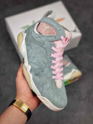 Picture of Air Jordan 7 SE “Hare 2.0” Neutral Grey/White-Pink Foam For Sale